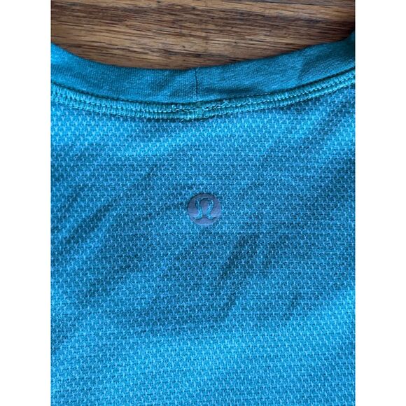 Lululemon Athletica Green Metal Vent Tec Running T Shirt Tee Top   Mens Size XL - Picture 5 of 10